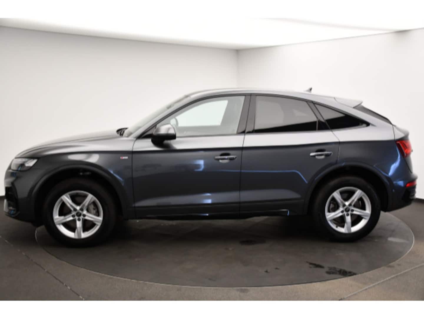 Bild über Audi Q5 Sportback 40 TDI quattro S tronic - für weitere Informationen kontaktieren Sie den Audi Partner