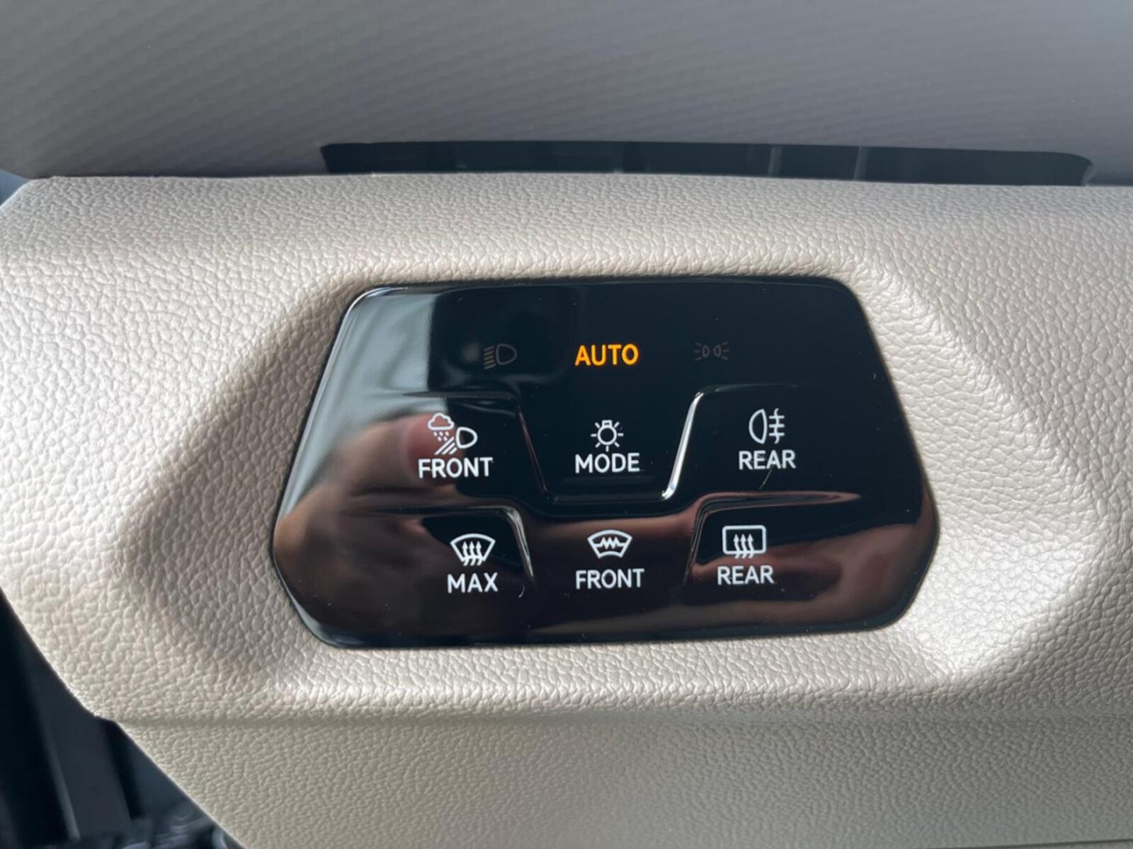 Volkswagen Multivan Langversion – Bild 12