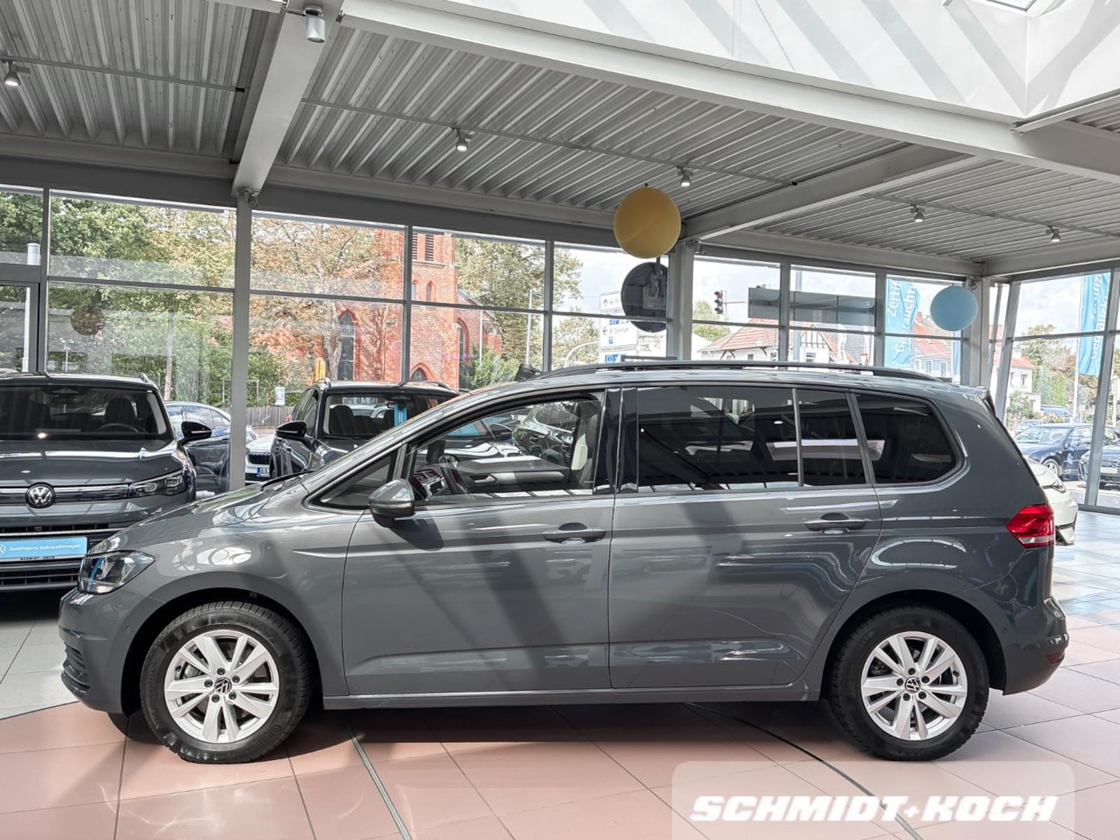 Volkswagen Touran – Bild 4