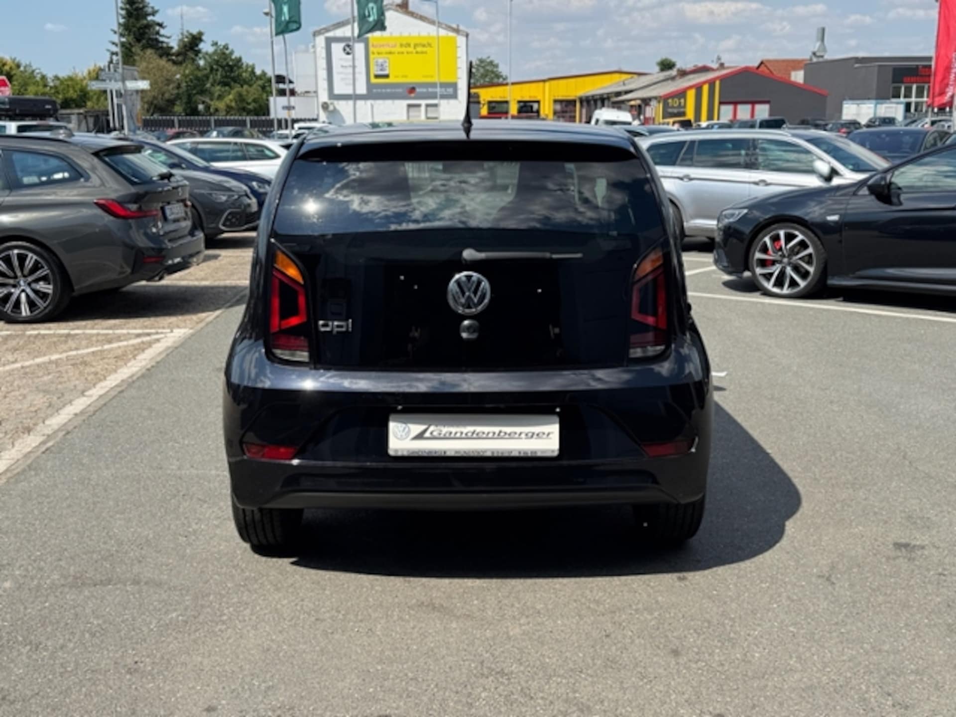 Volkswagen up! join up!