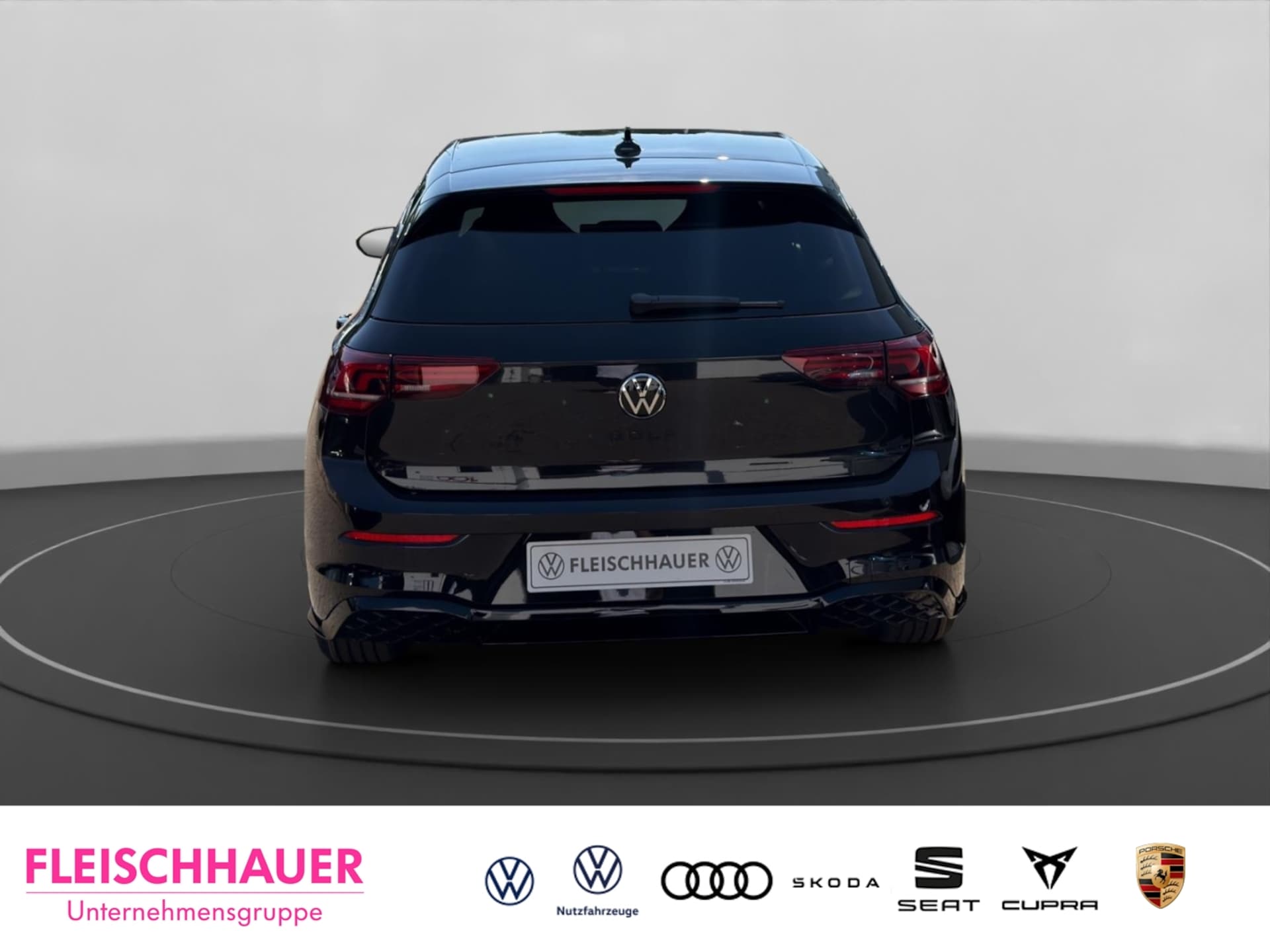 Volkswagen Golf R-Line