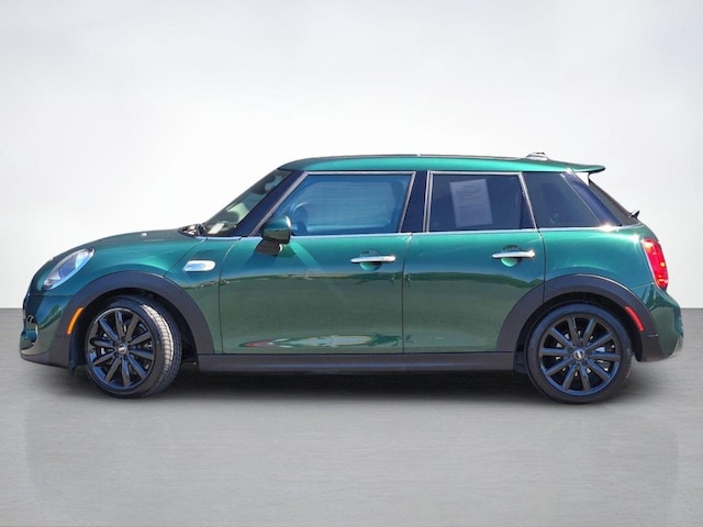 2019 MINI