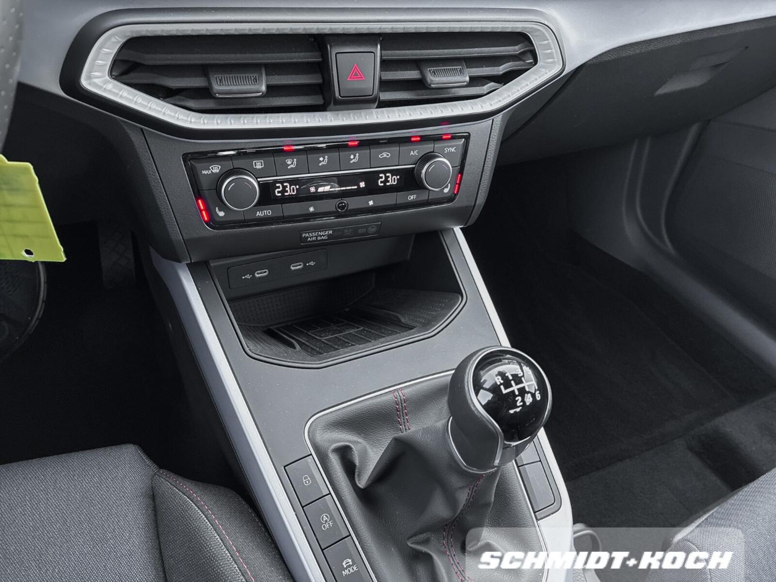 SEAT Arona – Bild 11