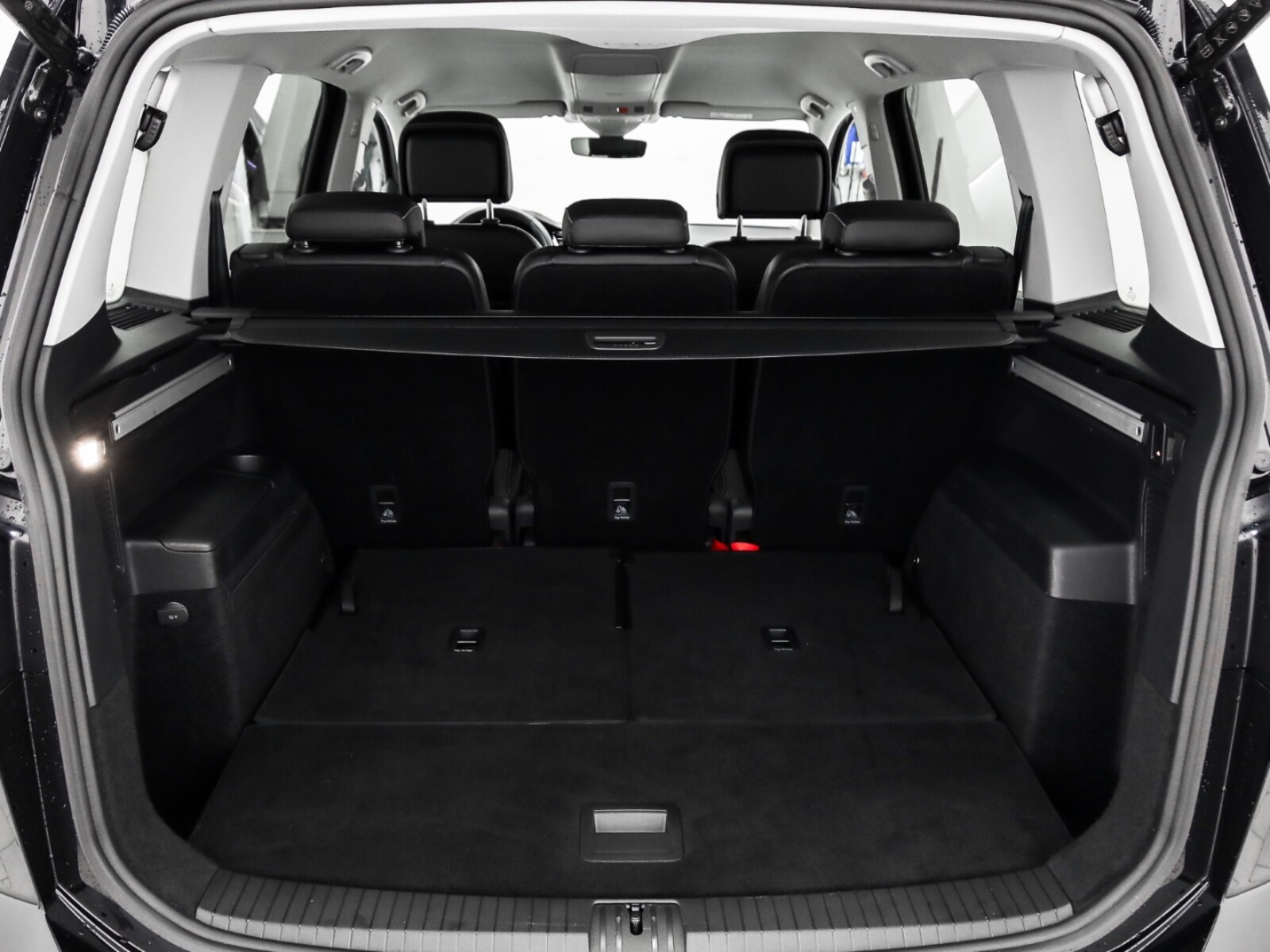 Volkswagen Touran – Bild 13