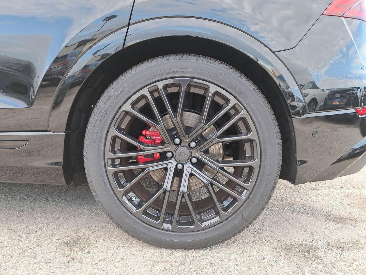 2026 Audi SQ8 Prestige - Photo 37