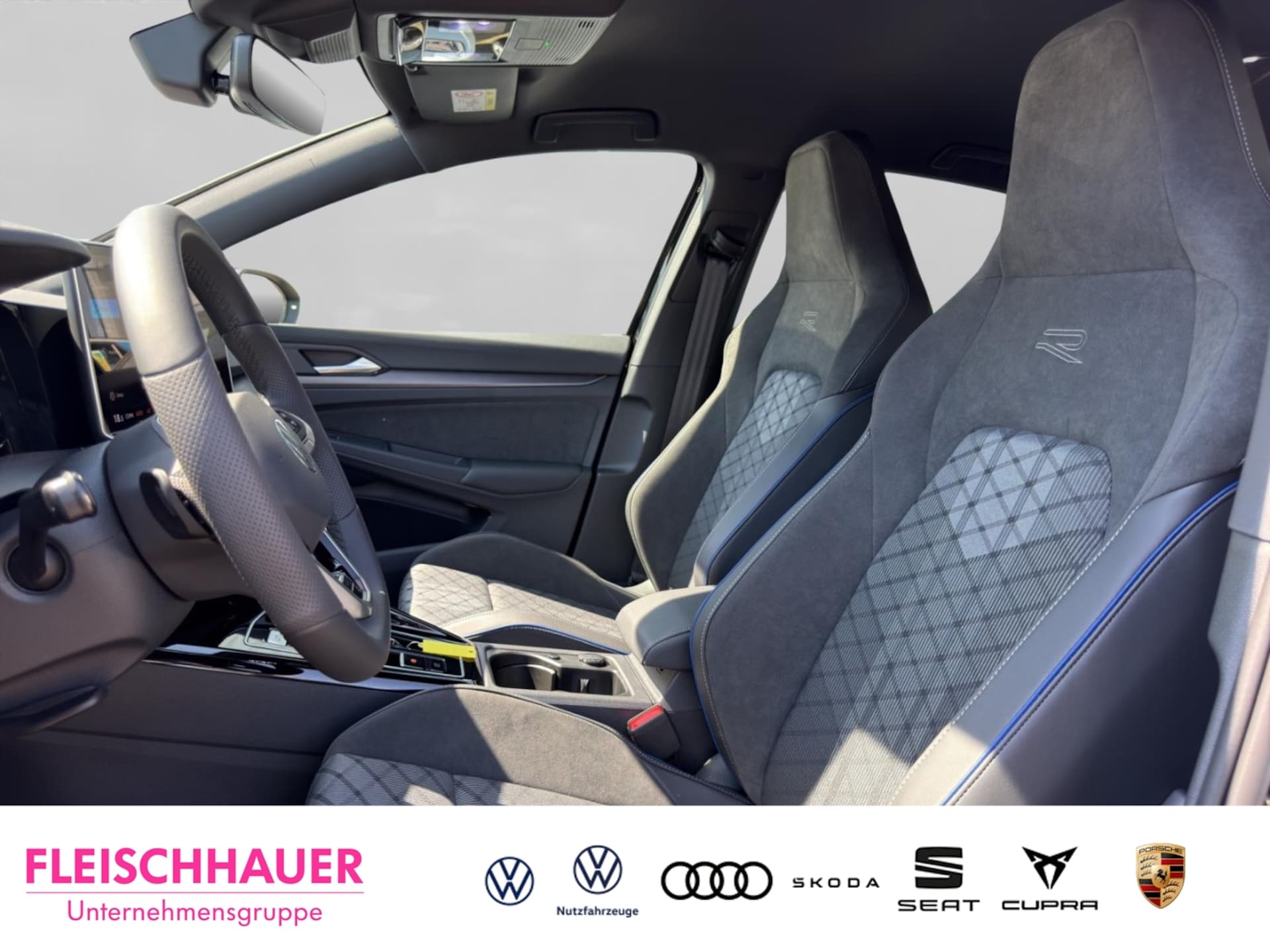 Volkswagen Golf R-Line
