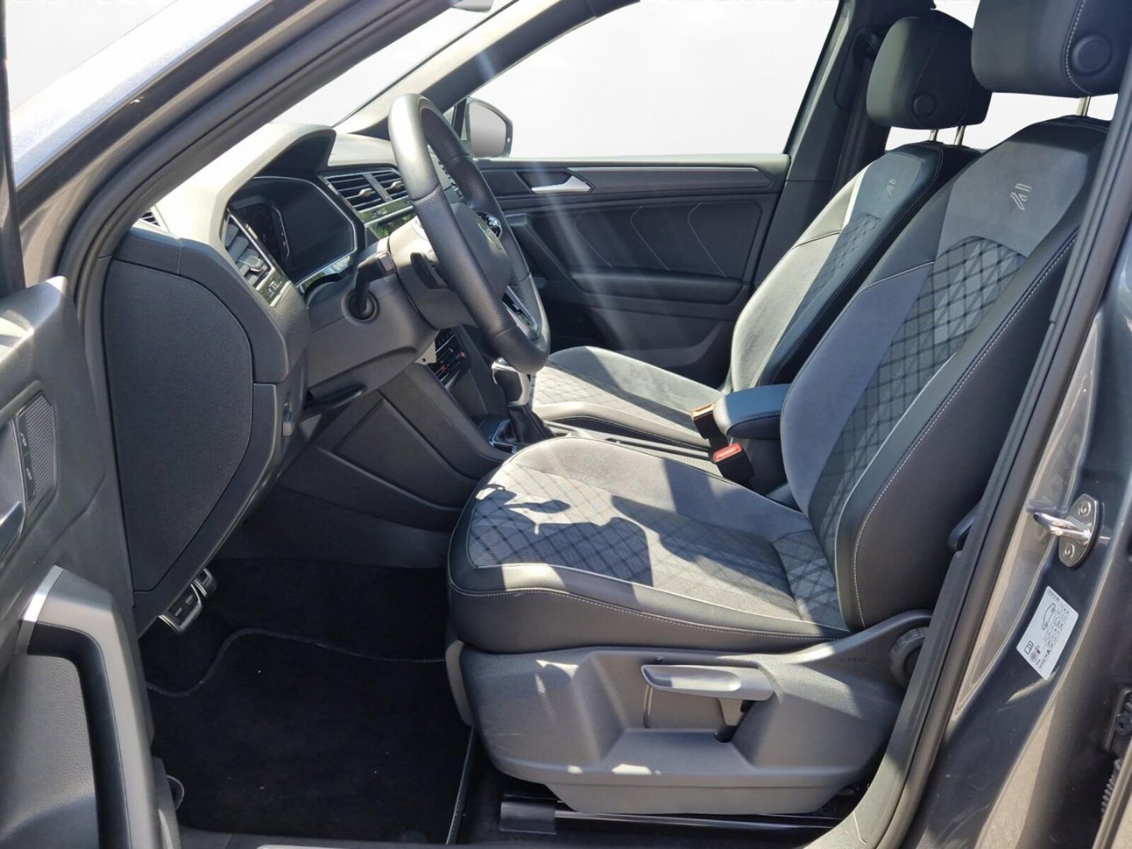 Volkswagen Tiguan Allspace – Bild 8