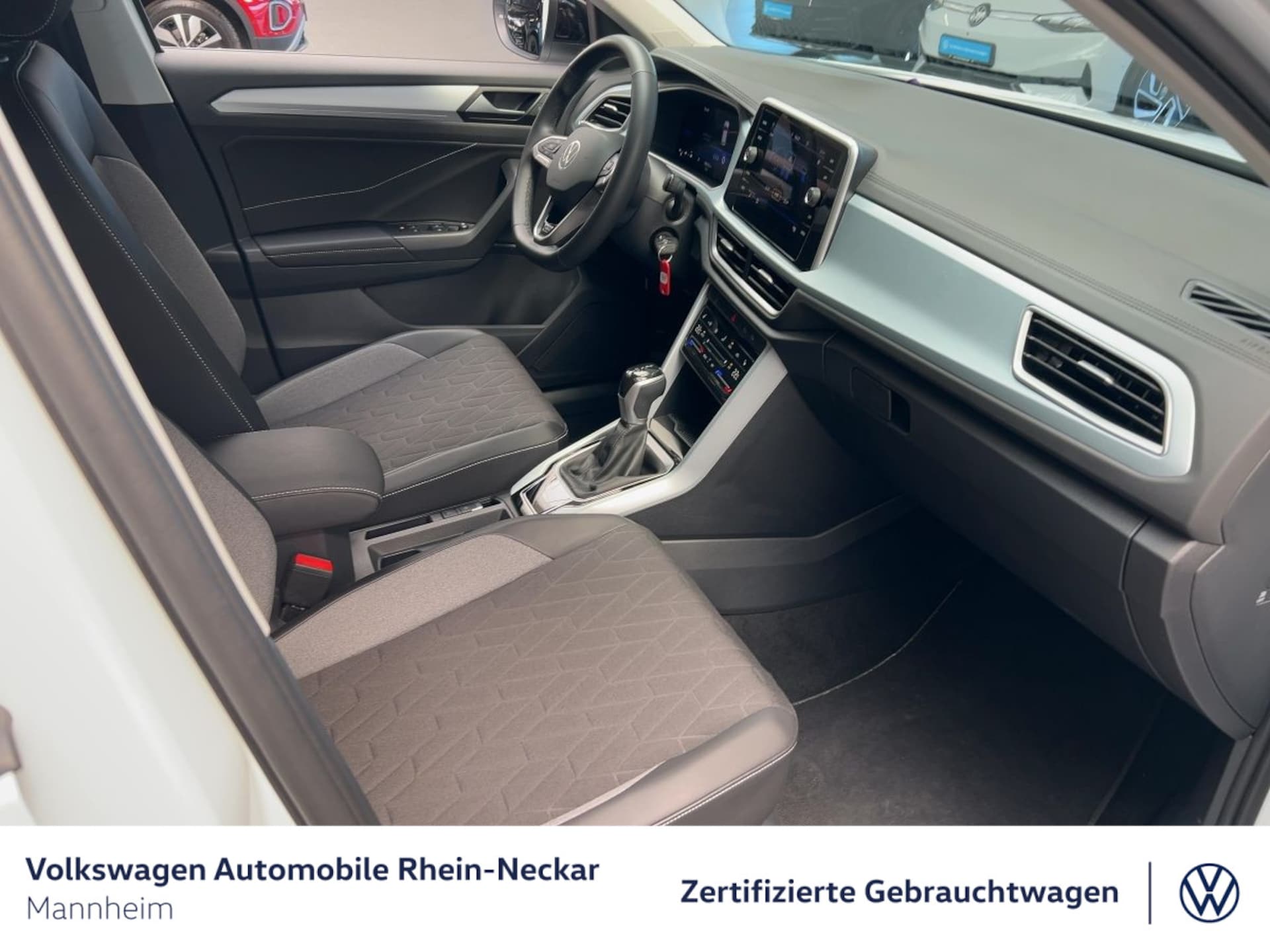 Volkswagen T-Roc Life