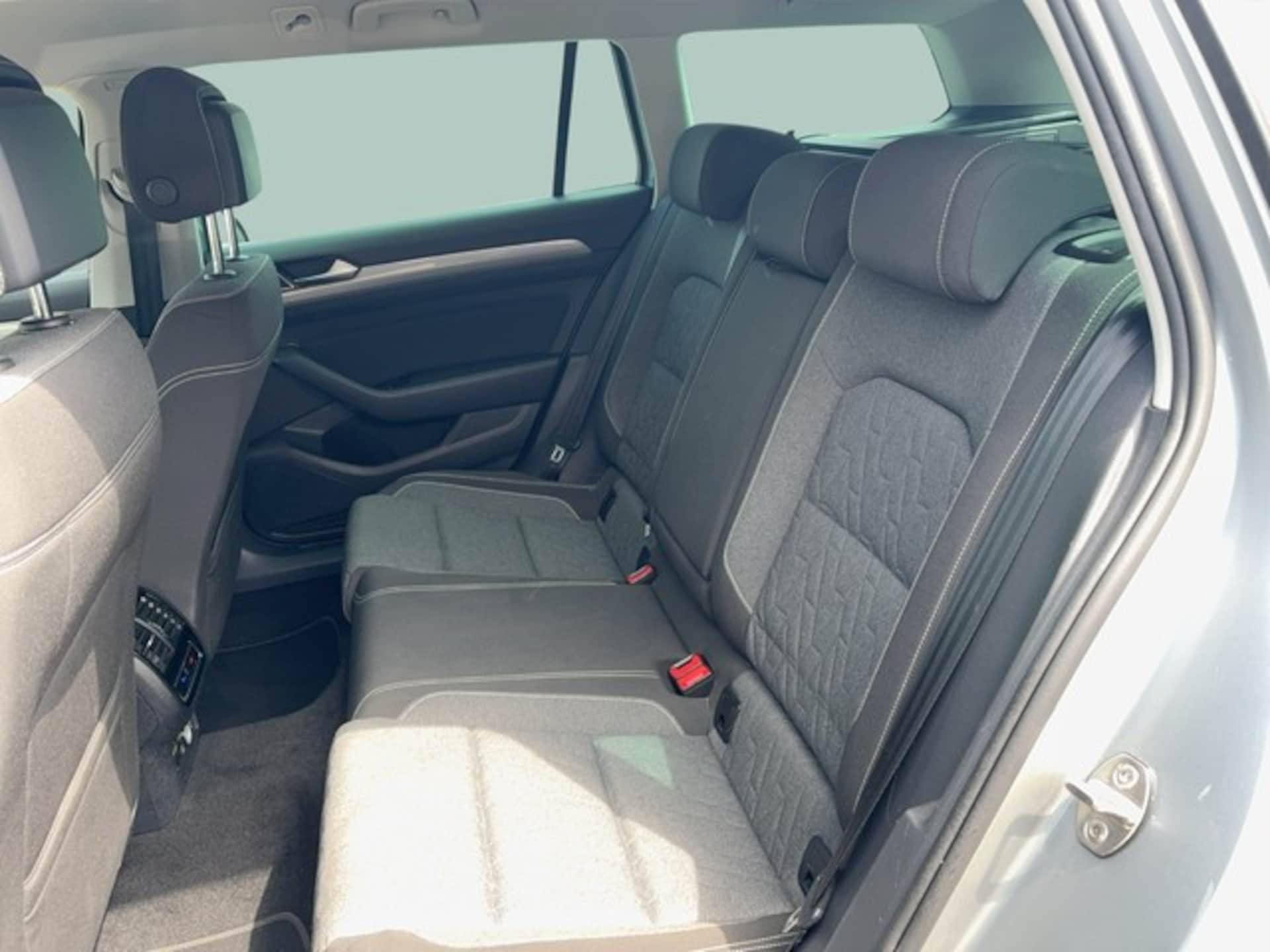 Volkswagen Passat Variant Business