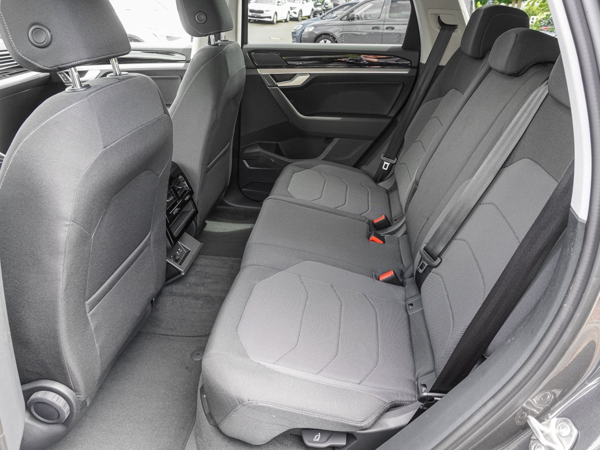 Volkswagen Touareg Basis-Modell
