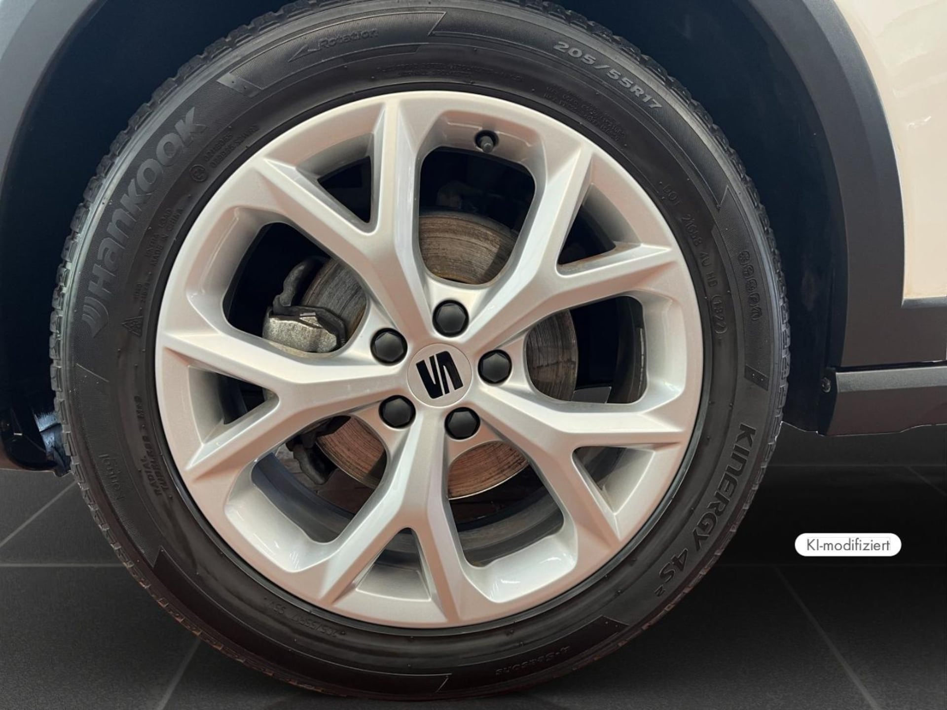 SEAT Arona FR