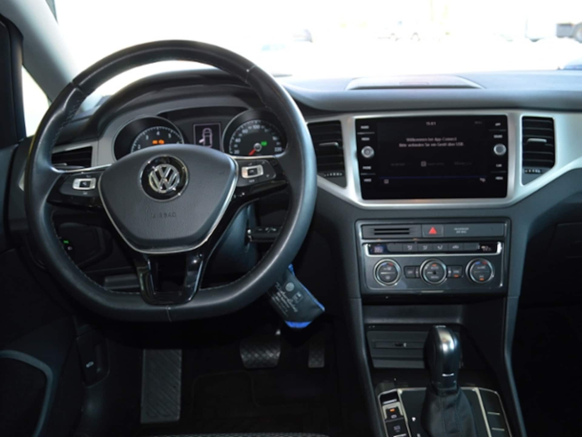 Volkswagen Golf Sportsvan Trendline