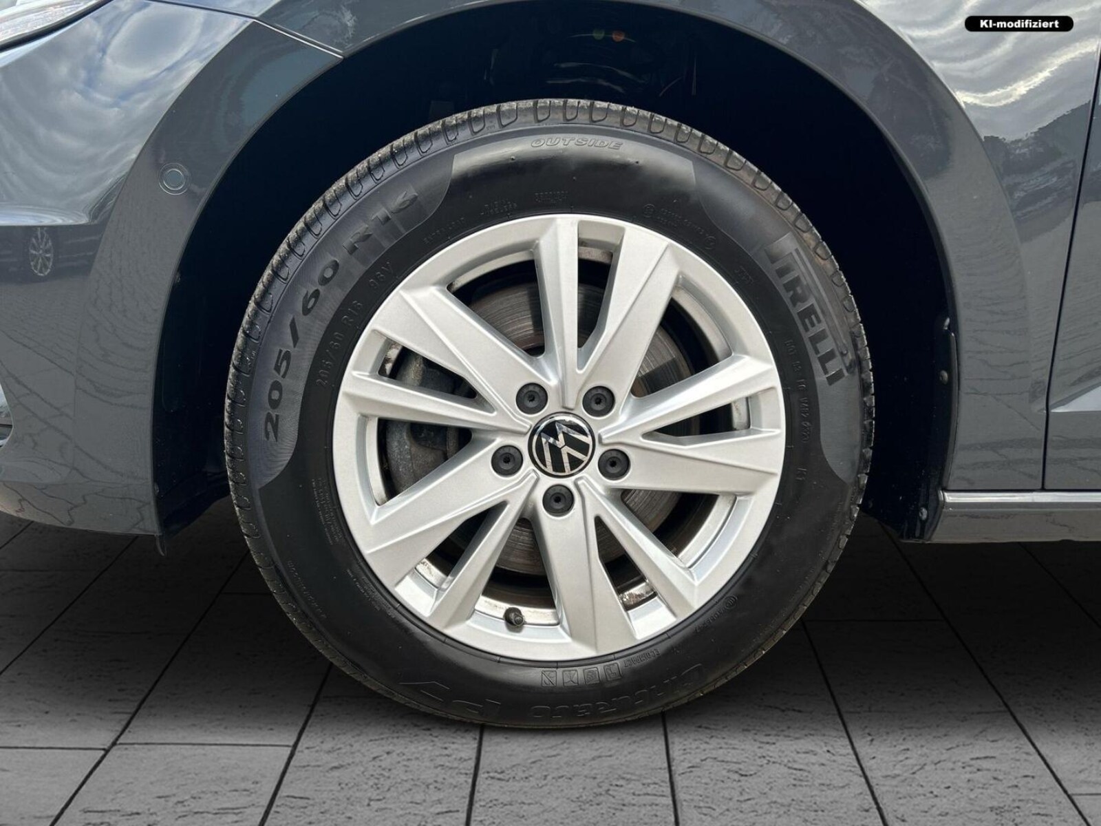 Volkswagen Touran – Bild 6