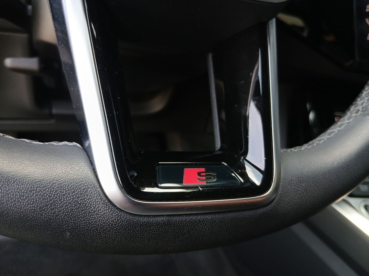 Bild über Audi e-tron Sportback advanced 55 quattro - für weitere Informationen kontaktieren Sie den Audi Partner