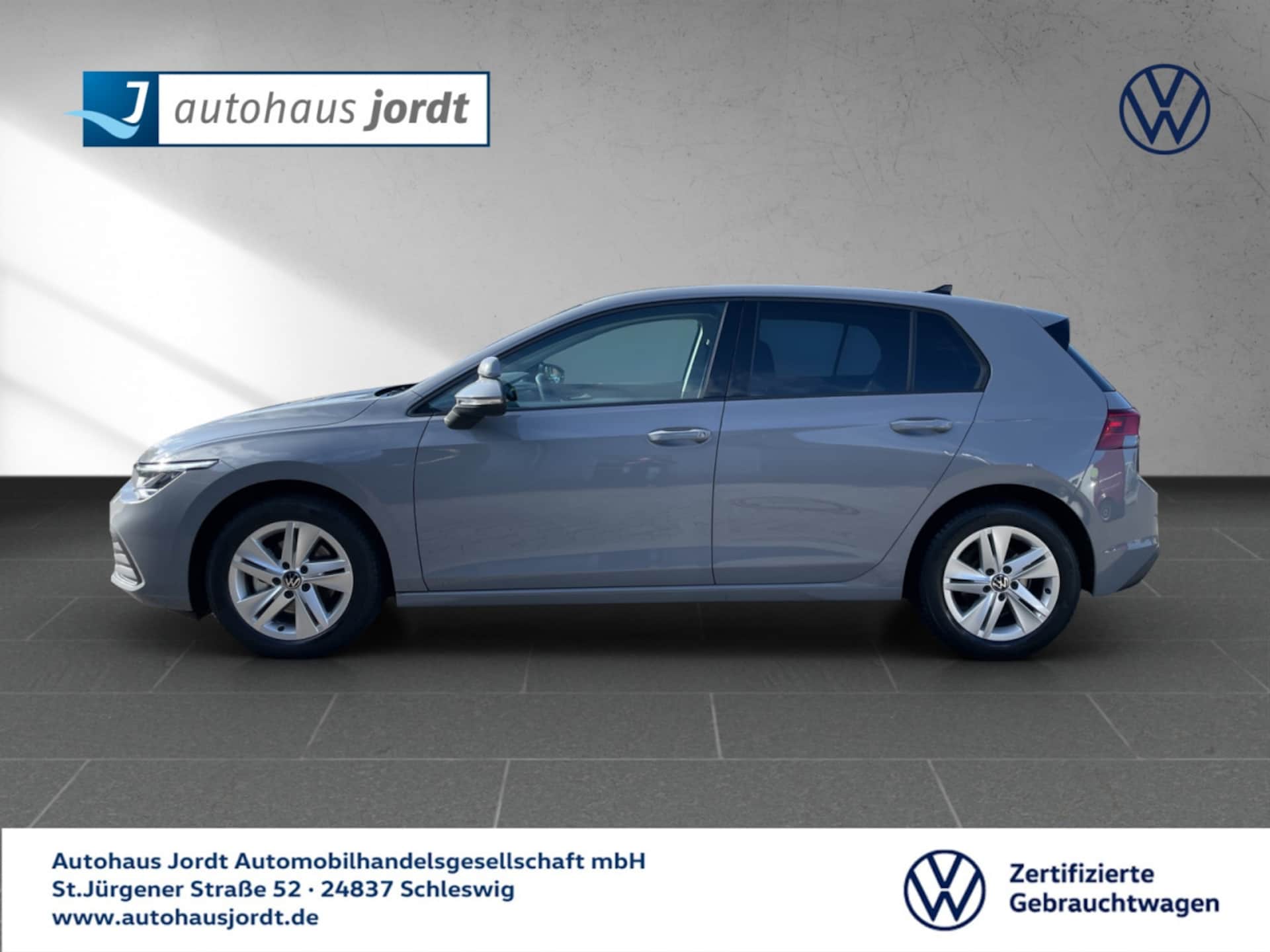 Volkswagen Golf Life