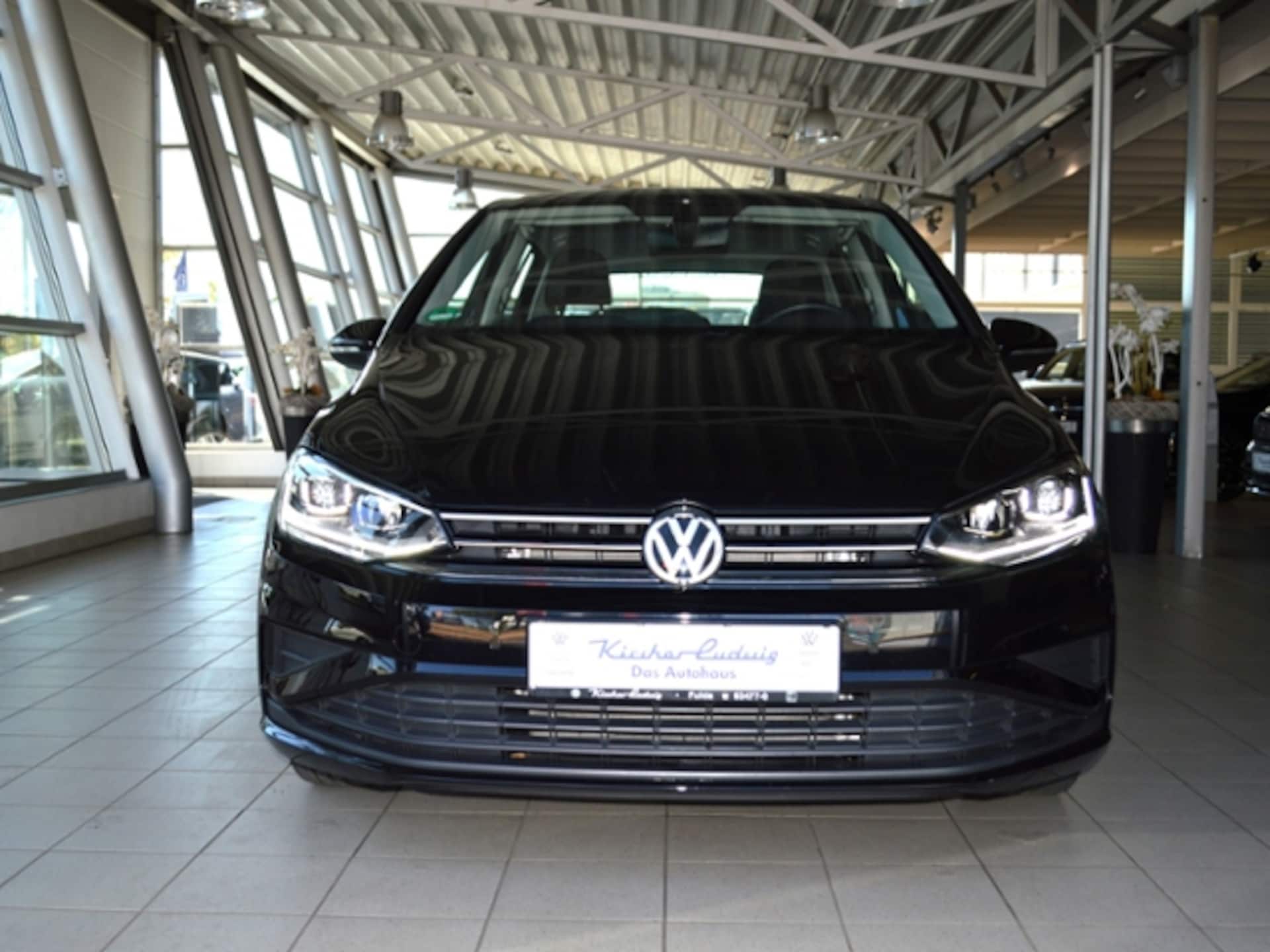 Volkswagen Golf Sportsvan Trendline