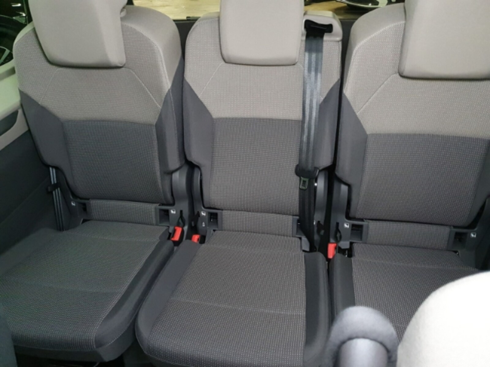 Volkswagen Multivan Langversion – Bild 12