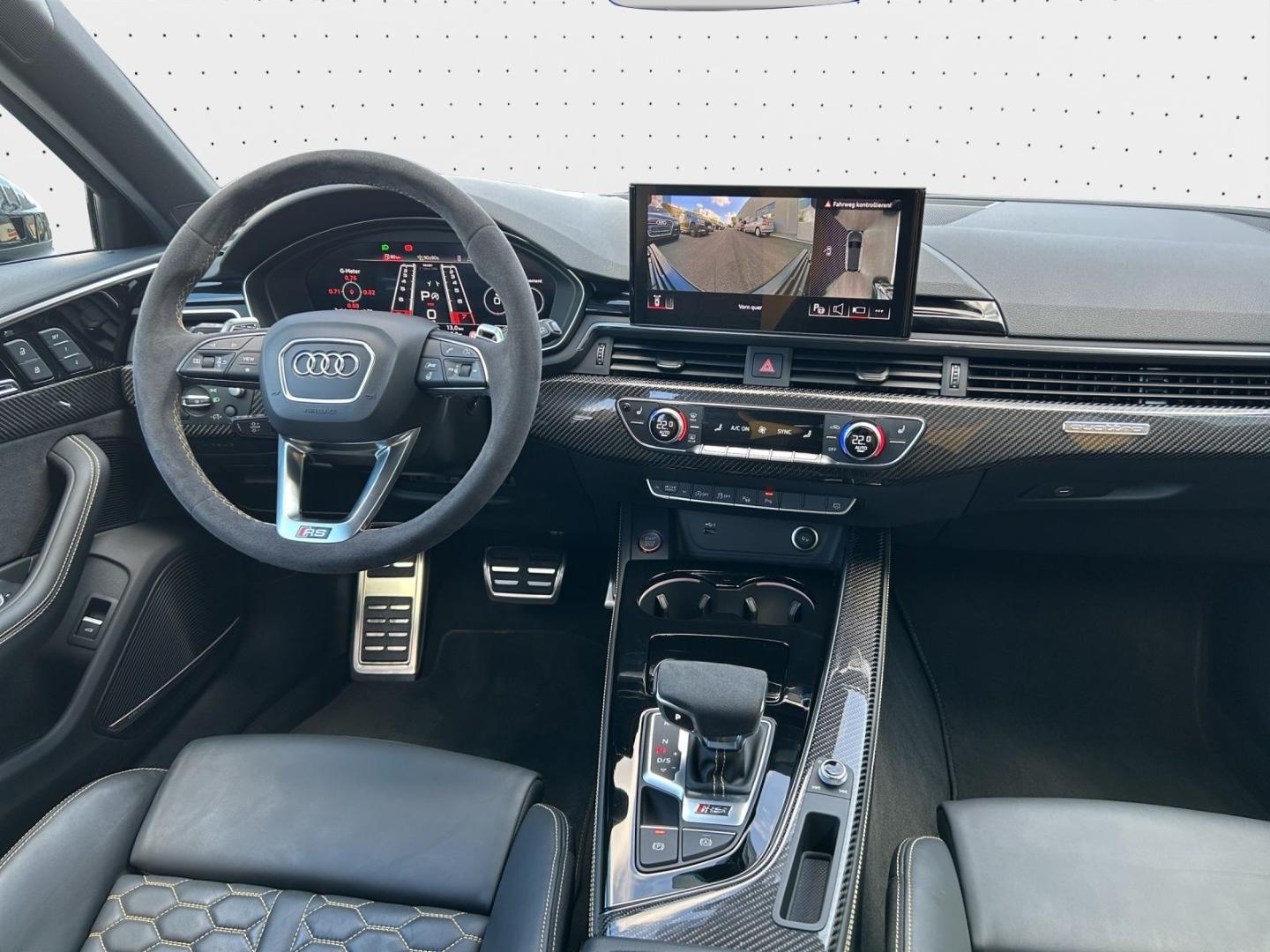 Image about Audi RS 4 Avant TFSI quattro tiptronic