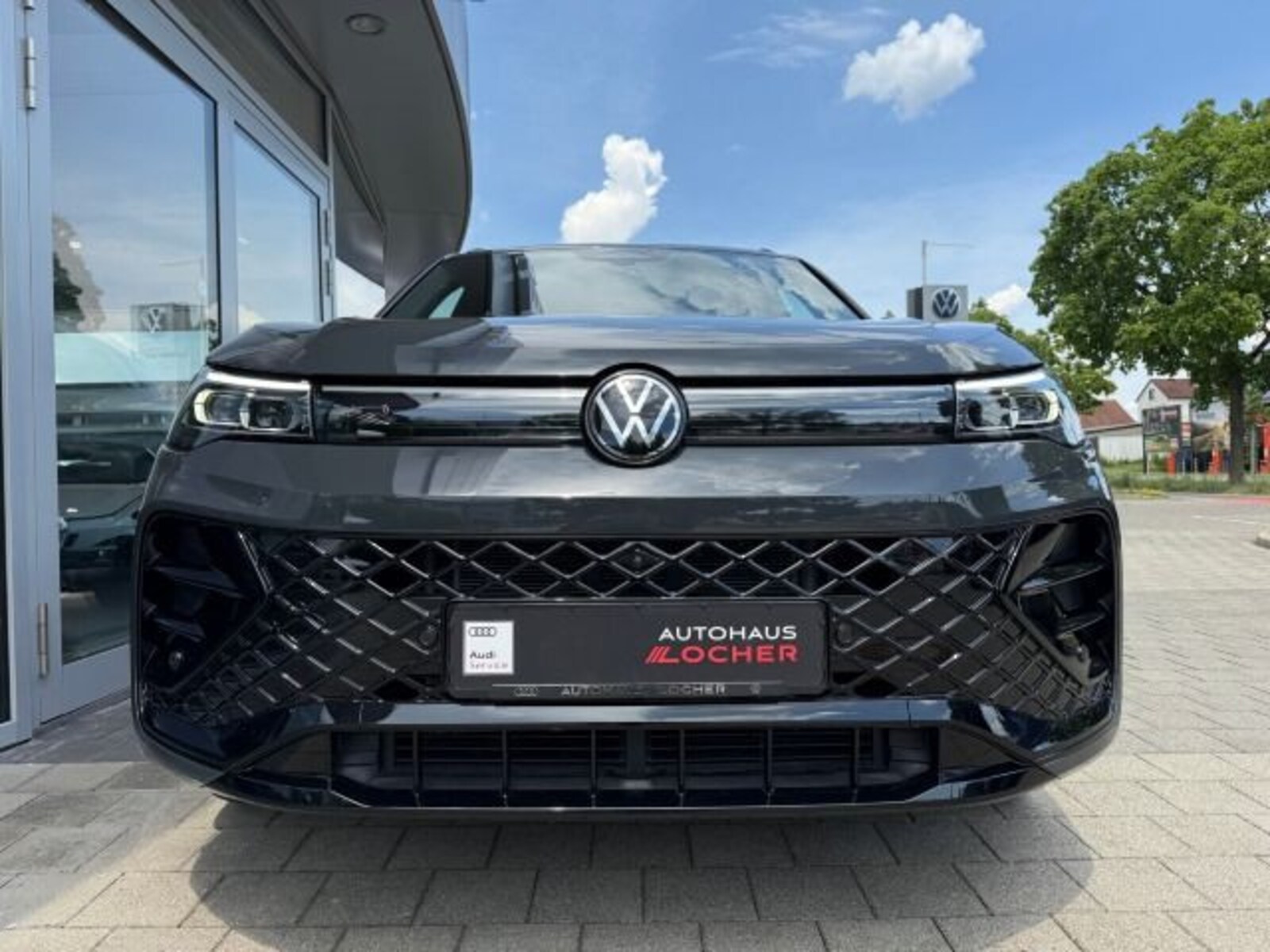 Volkswagen Tiguan – Bild 12