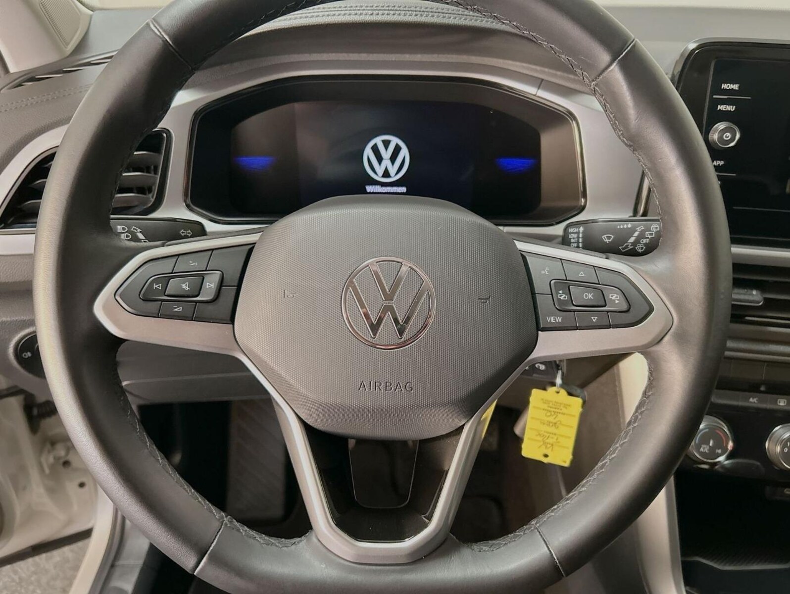 Volkswagen T-Roc – Bild 9