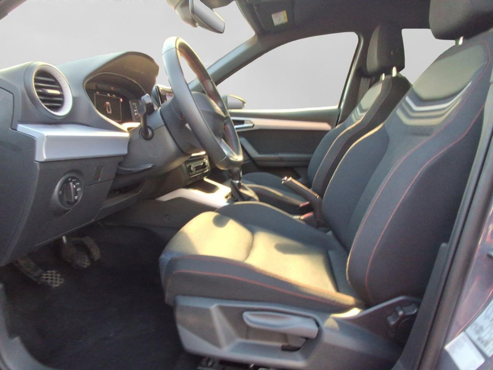 SEAT Arona – Bild 11