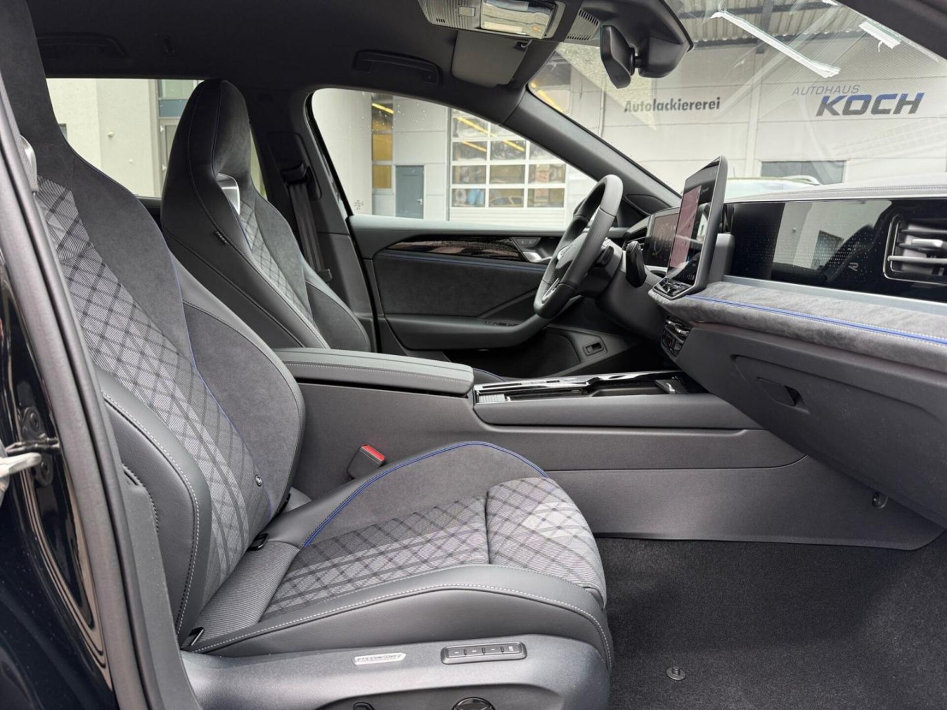 Volkswagen Passat R-Line