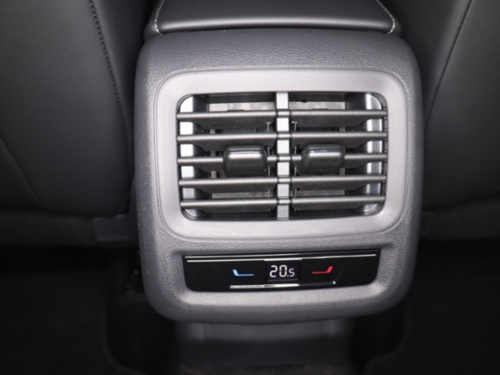 Volkswagen T-Roc – Bild 14