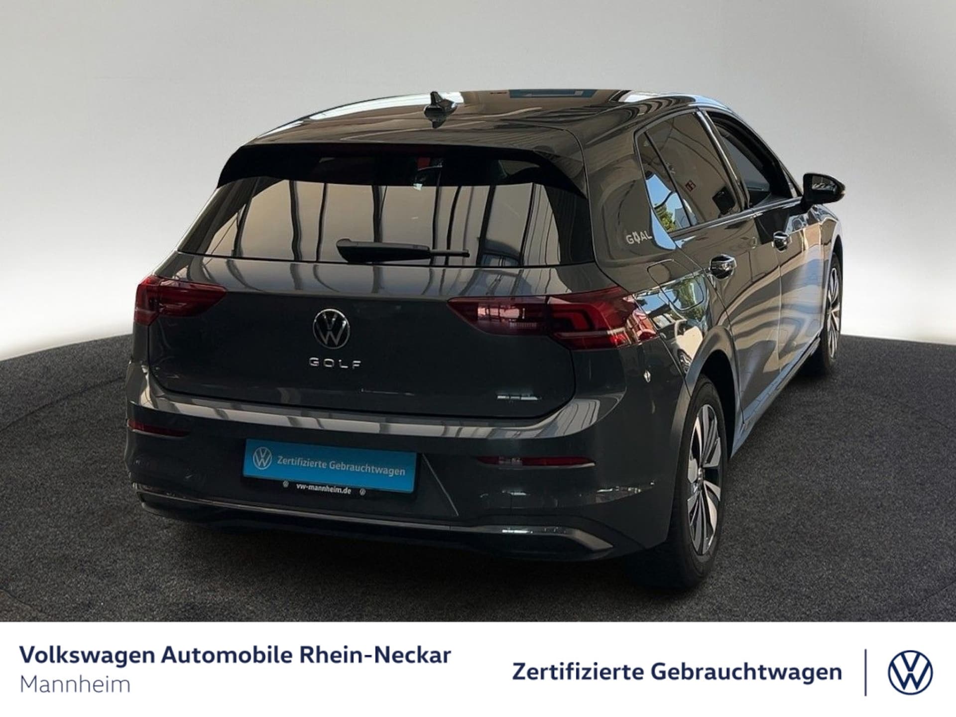 Volkswagen Golf Life