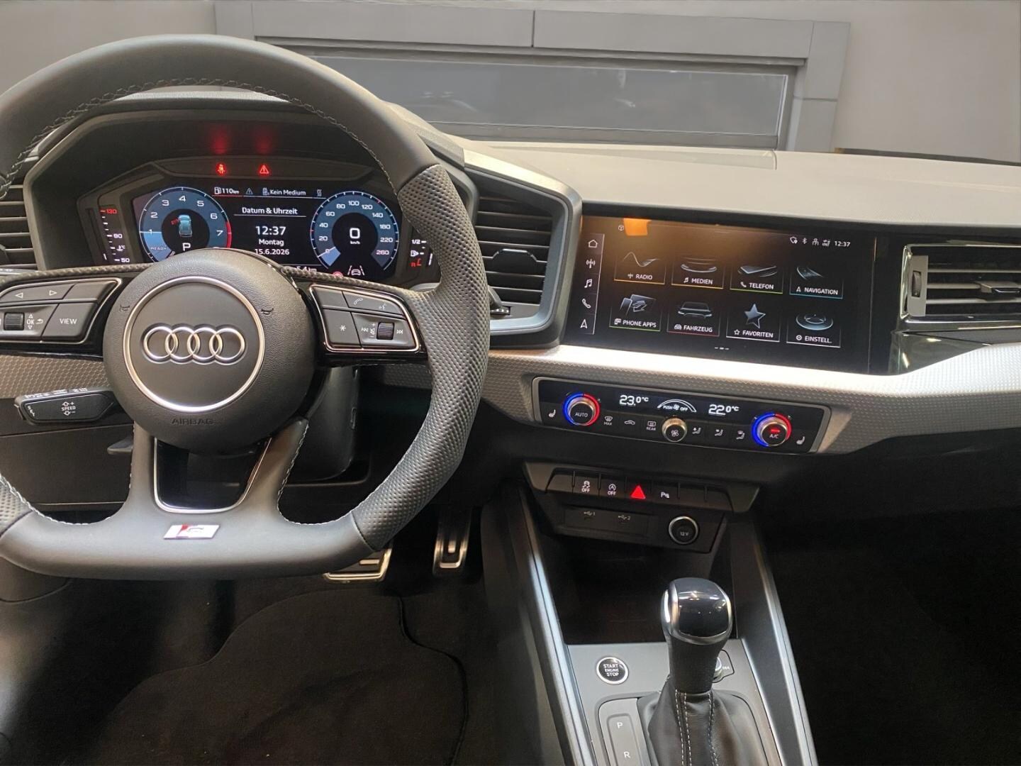 Bild über Audi A1 Sportback advanced 30 TFSI S tronic - für weitere Informationen kontaktieren Sie den Audi Partner