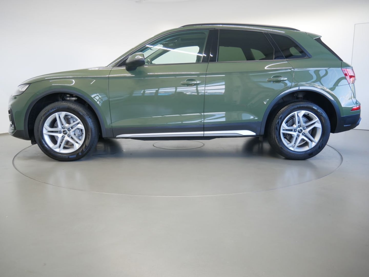 Bild über Audi Q5 40 TFSI quattro S tronic - für weitere Informationen kontaktieren Sie den Audi Partner