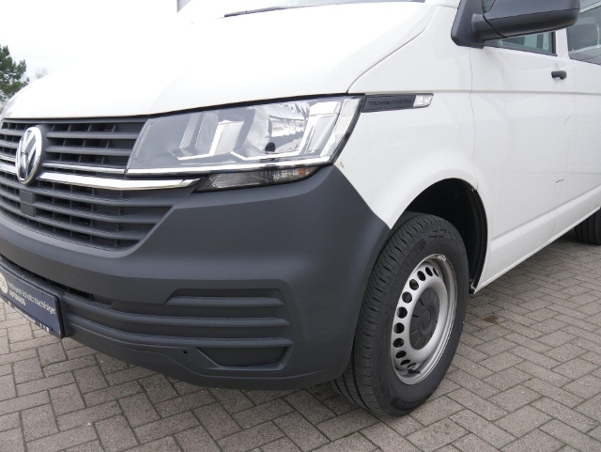 Volkswagen T6.1 Transporter Kombi kurzer Radstand