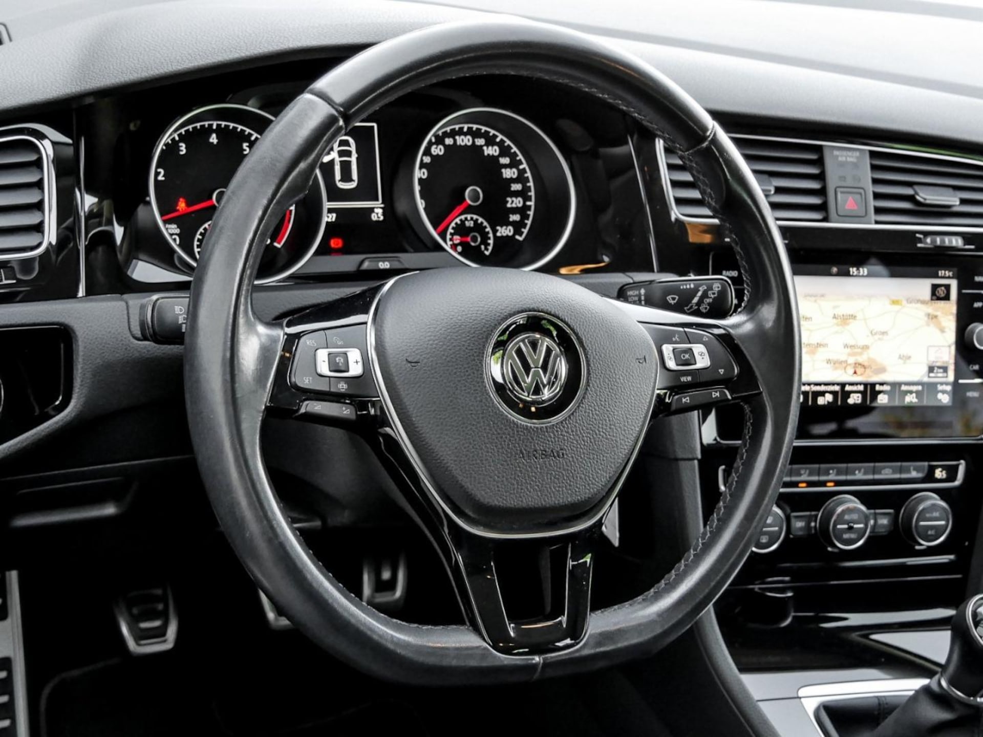 Volkswagen Golf IQ.DRIVE