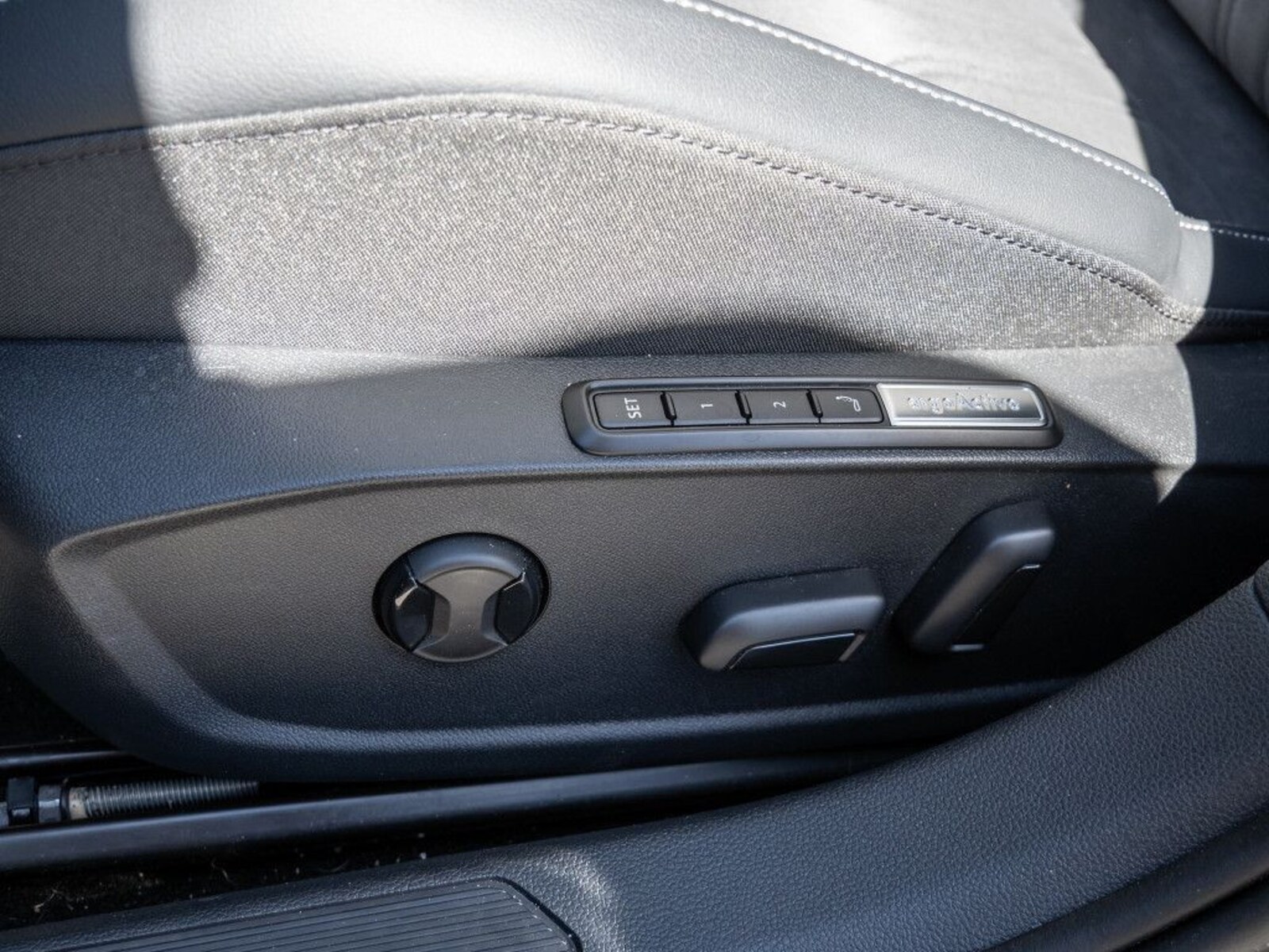 Volkswagen Golf – Bild 21