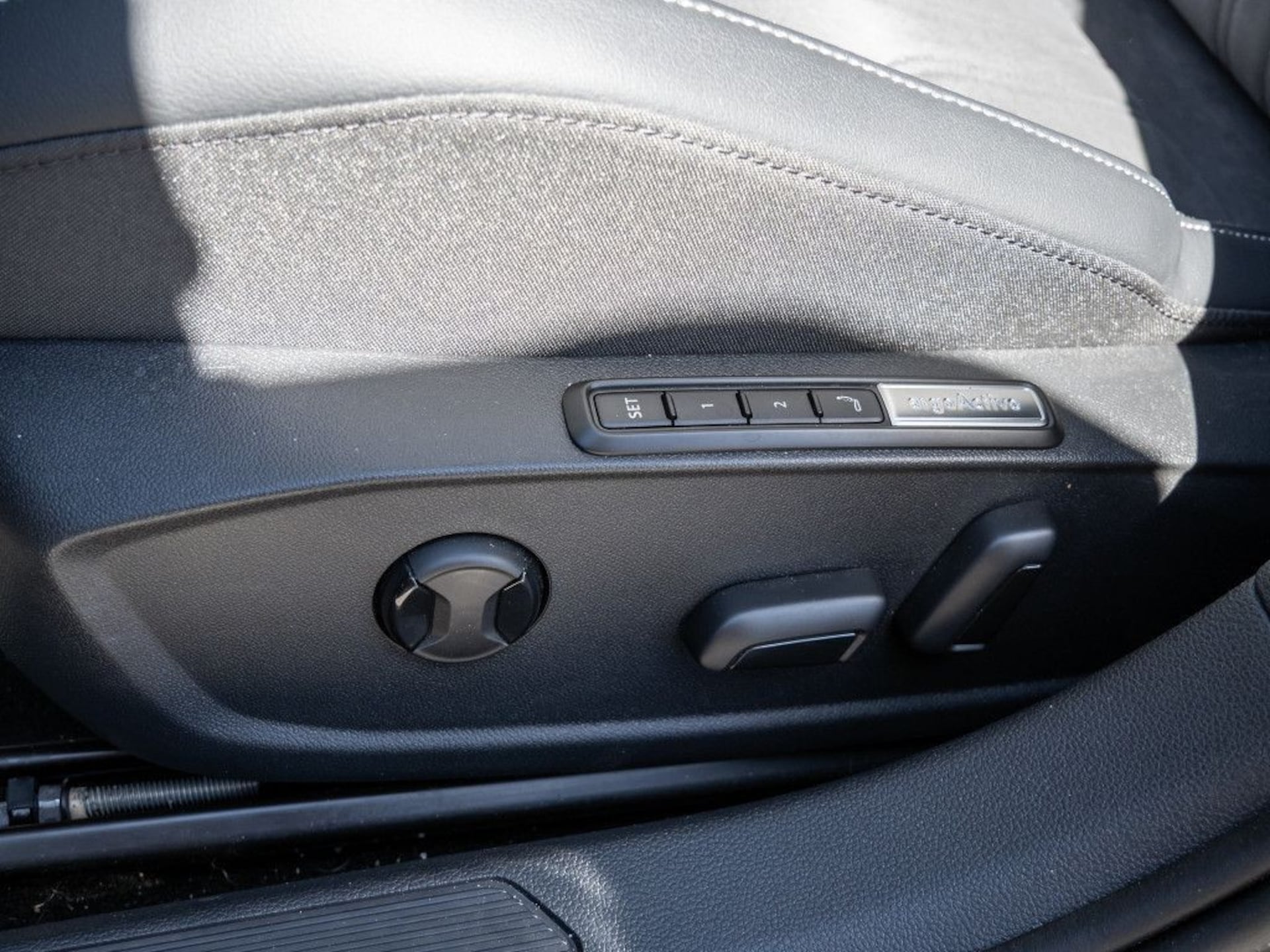 Volkswagen Golf Style