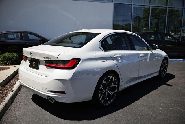 2026 BMW 330i