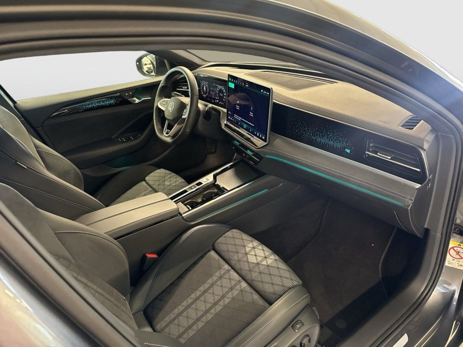 Volkswagen Passat – Bild 16