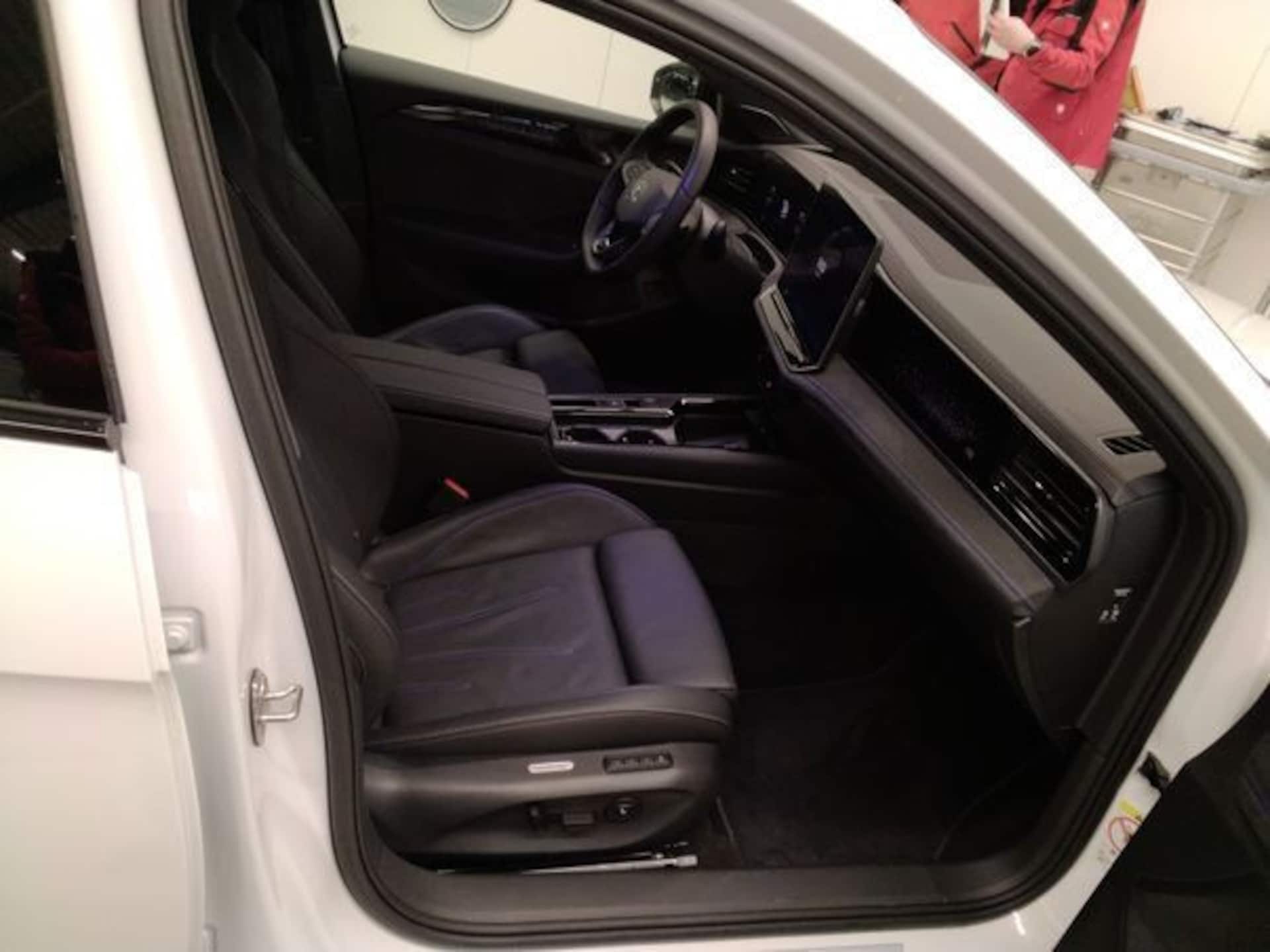 Volkswagen Passat R-Line