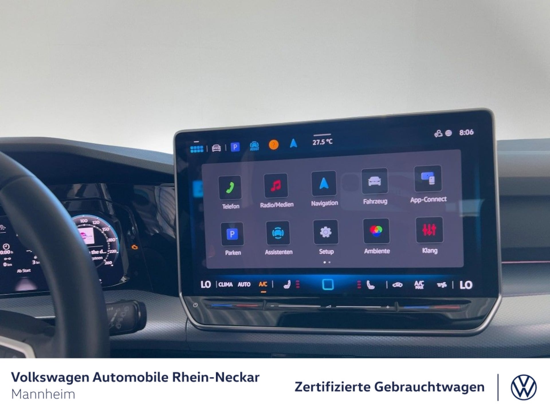 Volkswagen Golf Life