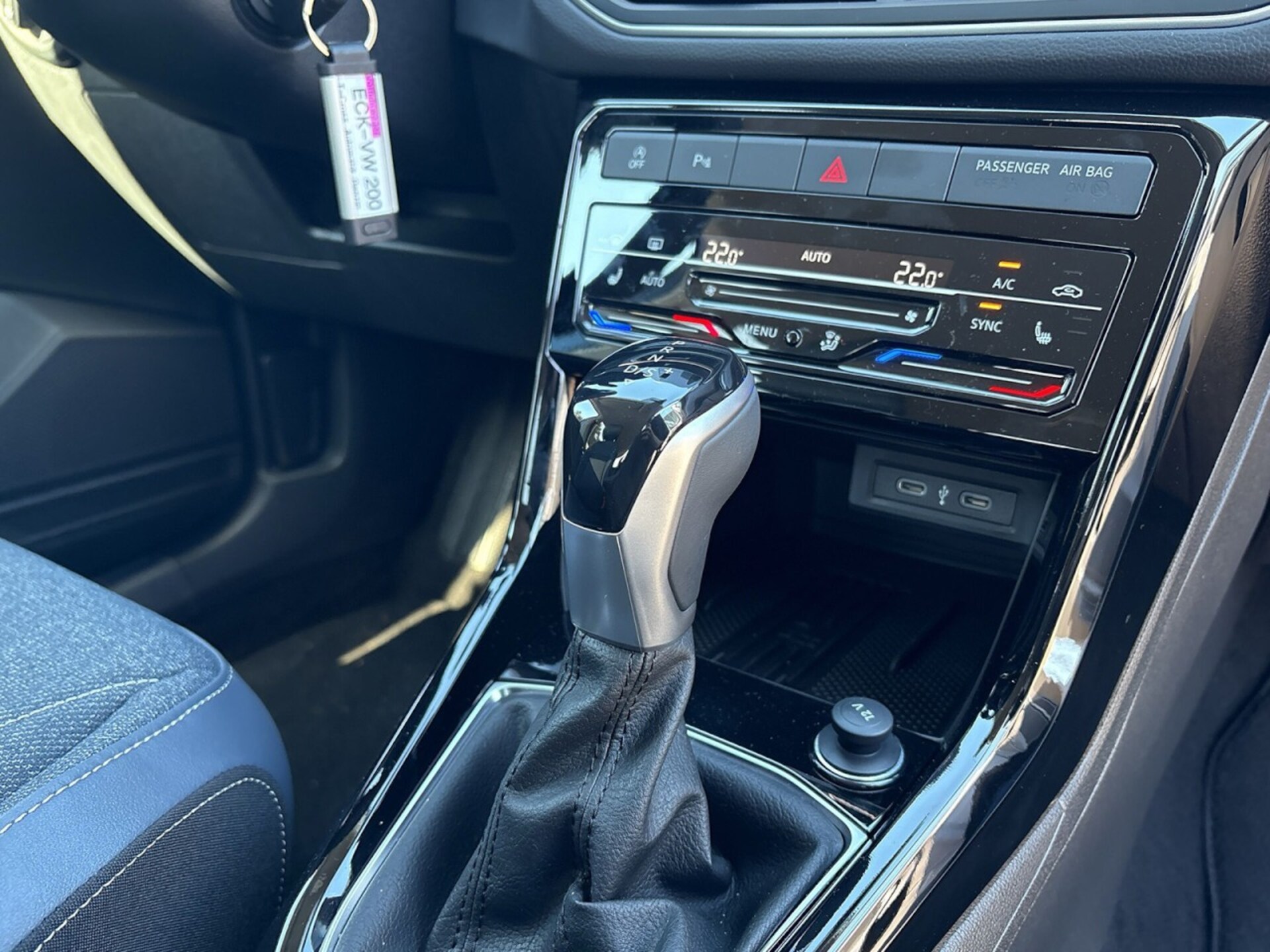Volkswagen T-Cross Style