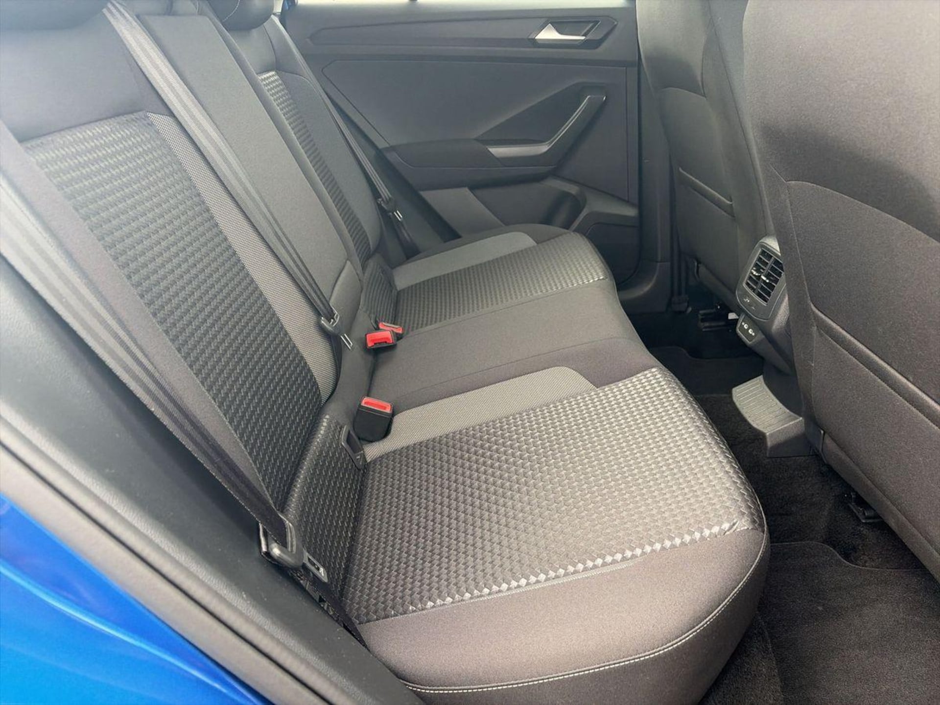 Volkswagen T-Roc Active