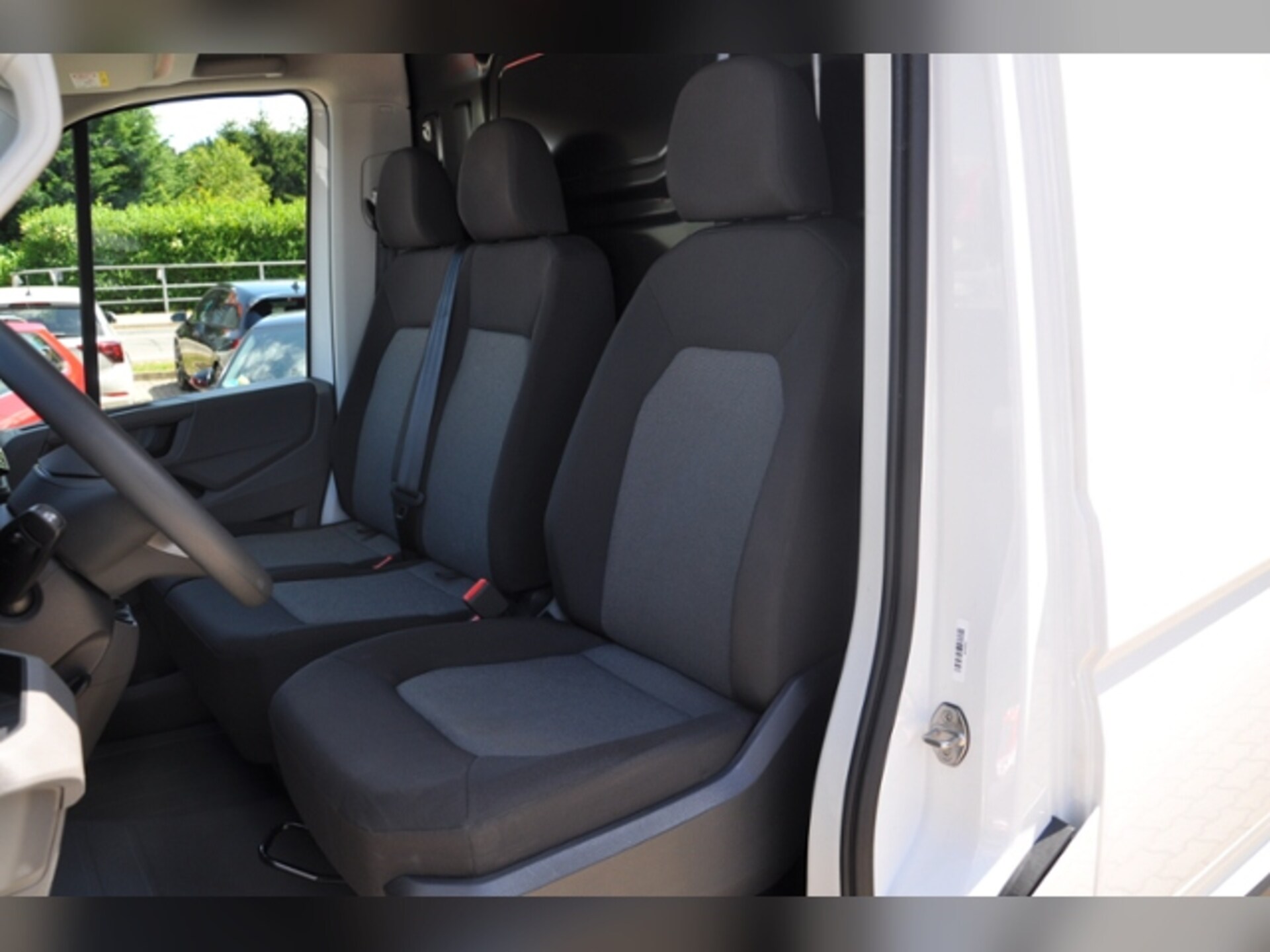 Volkswagen Crafter Kasten langer Radstand