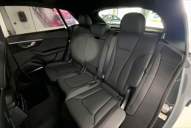 2026 Audi Q8 Premium Plus - Photo 11