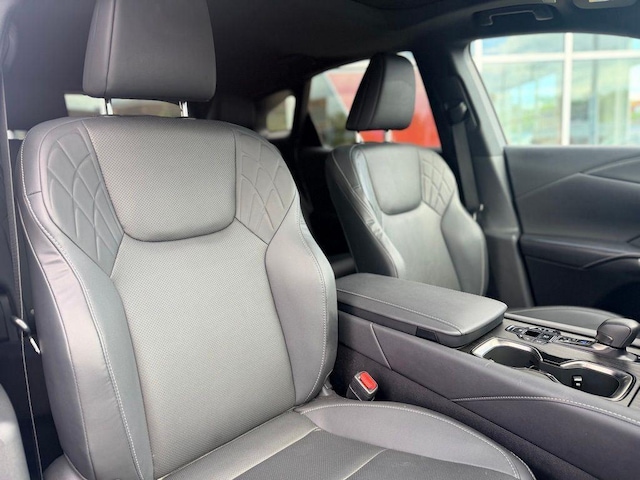 2023 Lexus RX 350 - Photo 17