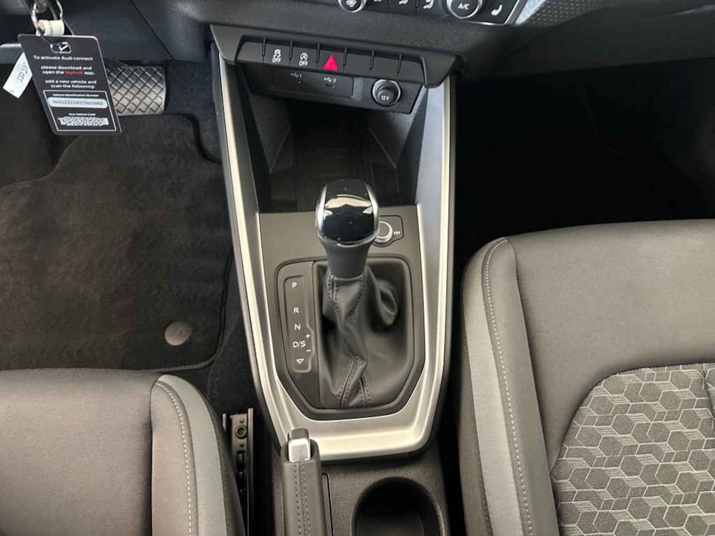 Bild über Audi A1 Sportback advanced 30 TFSI S tronic - für weitere Informationen kontaktieren Sie den Audi Partner