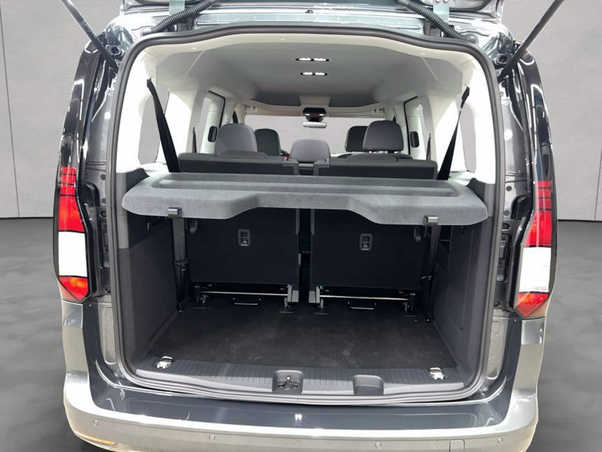 Volkswagen Caddy Maxi Basis-Modell