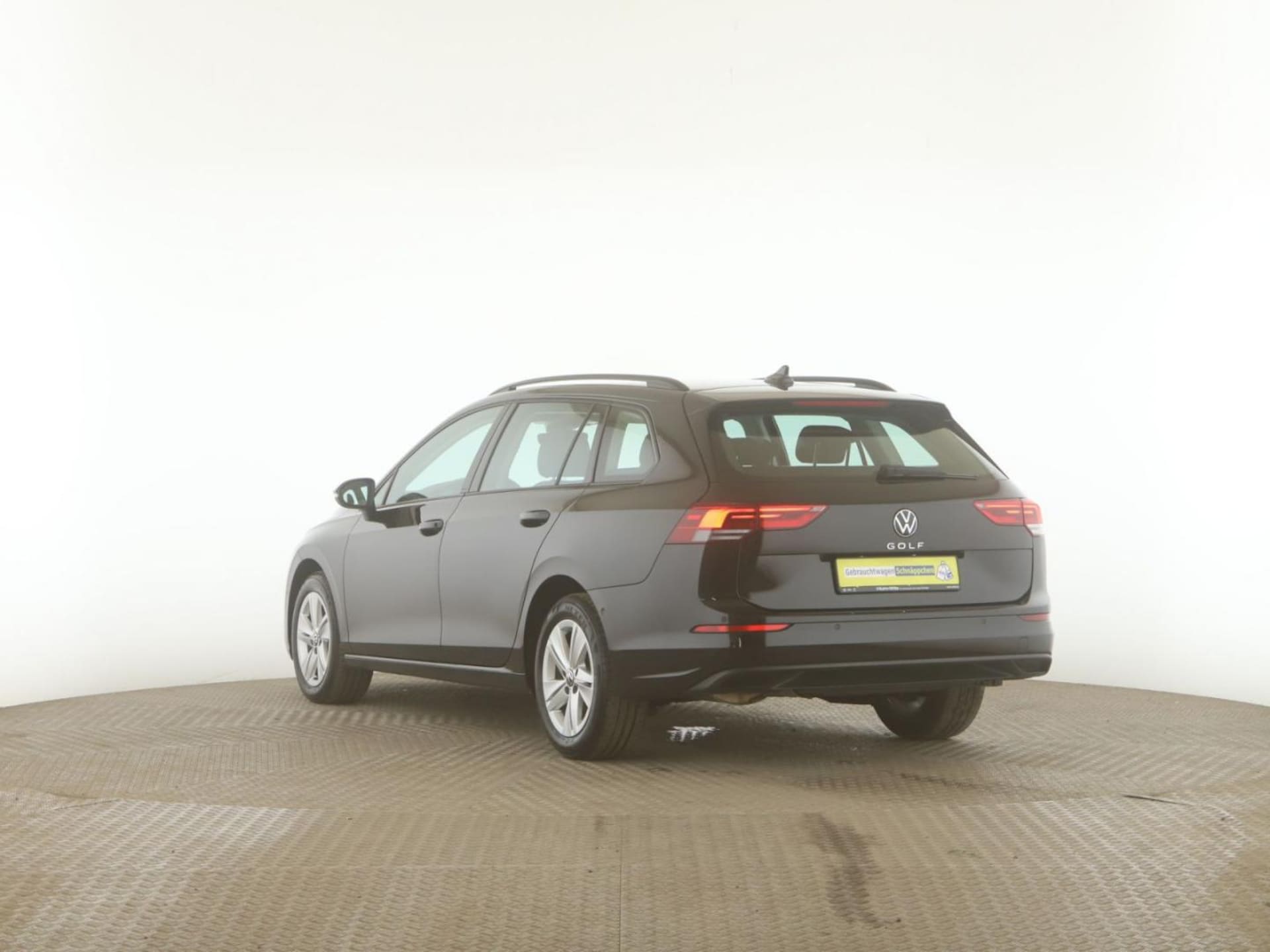Volkswagen Golf Variant Life