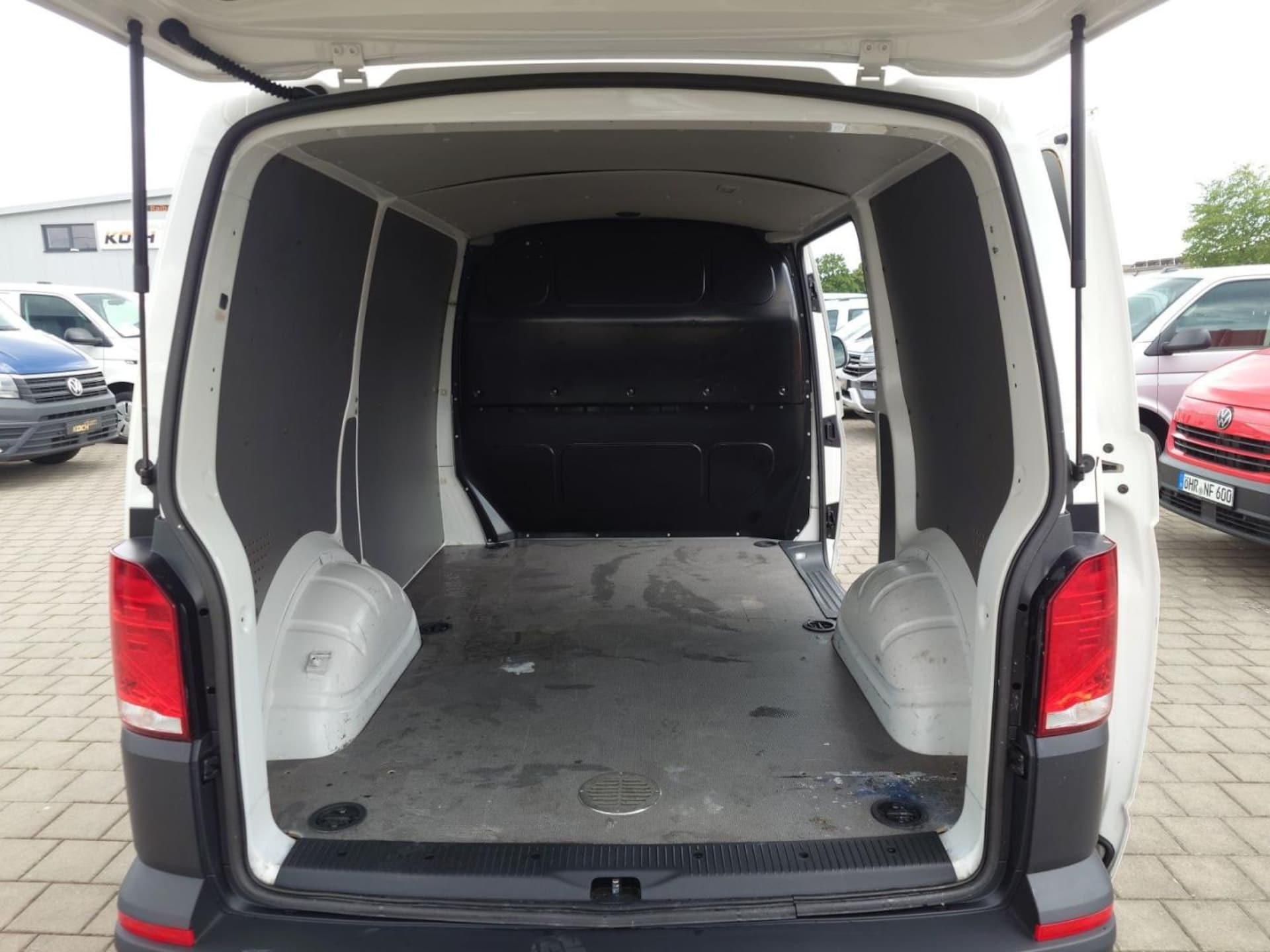 Volkswagen T6.1 Transporter Kasten kurzer Radstand EcoProfi
