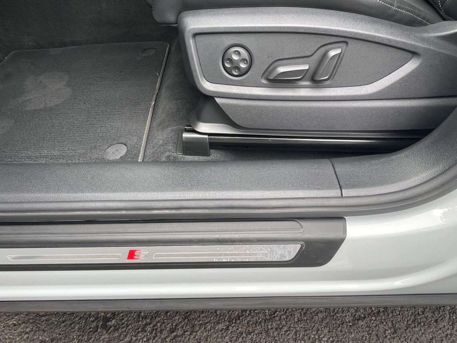 Audi SQ5 – Bild 23