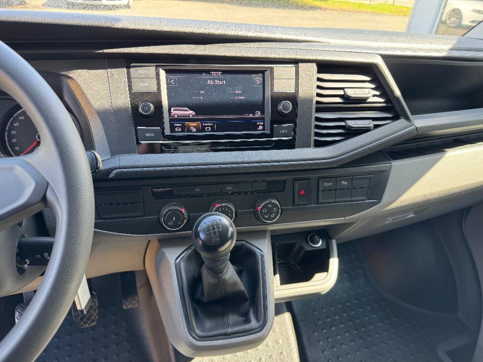 Volkswagen T6.1 Transporter Kasten kurzer Radstand