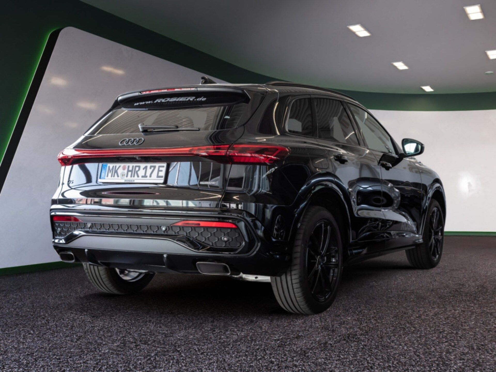Audi Q5 SUV e-hybrid